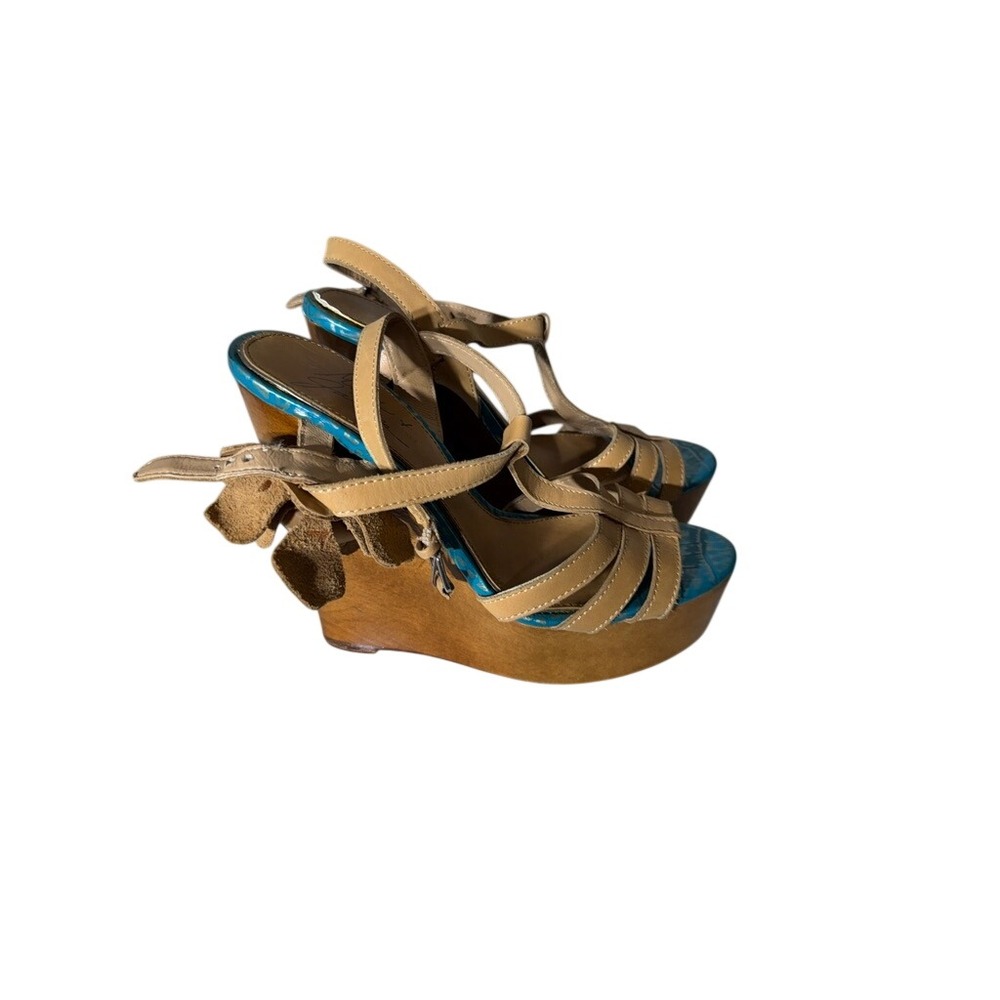 Mark James Badgley Mischka Womens 7 Tan Turquoise Wood Wedge Floral Sandals Y2K